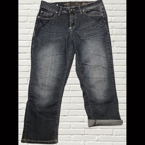 Royalty by YMI capris